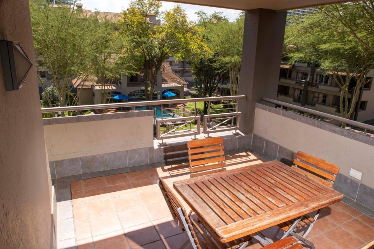 Grayston Exec Apartments Johannesburg Exteriör bild