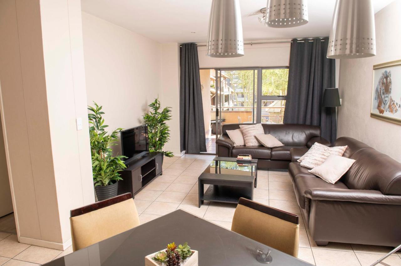 Grayston Exec Apartments Johannesburg Exteriör bild
